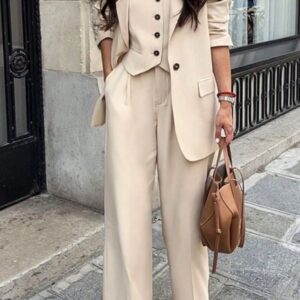 Vest nữ may đo Powerful Lead | FEMININE | May vest nữ màu kem
