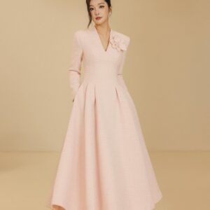 Đầm dạ hội vải dạ cao cấp dáng xoè cổ xẻ V tay dài ngực áo đính hoa 3D thân váy xếp ly bung thời trang khoá thân sau